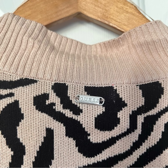 GUESS // Zebra-Print Cardigan - Picture 3 of 4